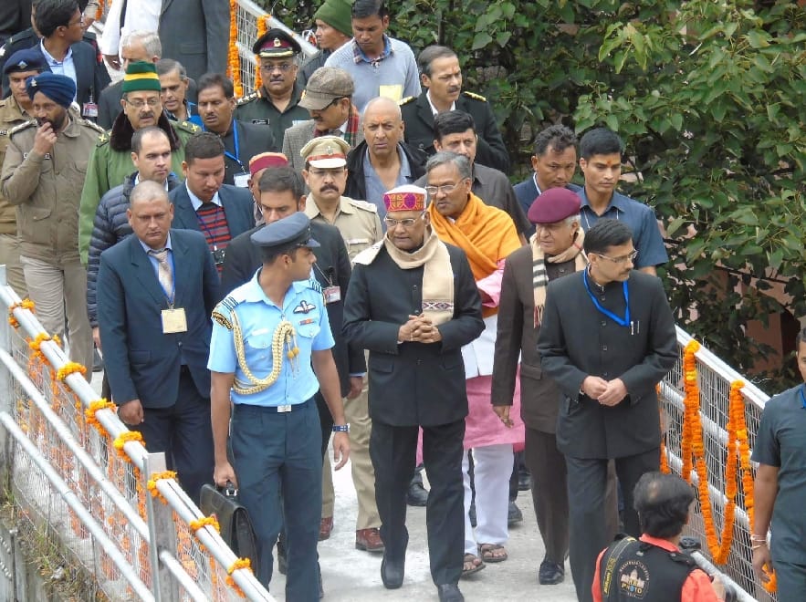 kedarnath pujari demand special dakshina from president ram nath kovind