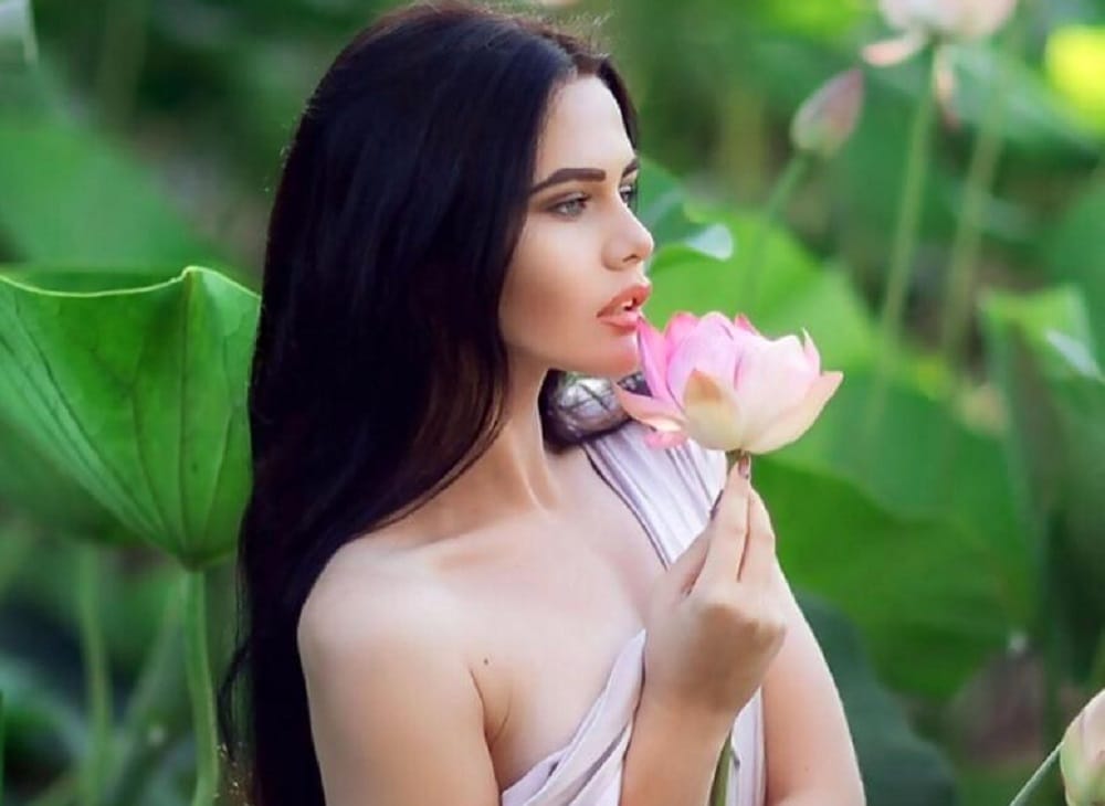 Russian model Natalia Gurova To Be fined for plucking rare lotus Nelumbo during photoshoot