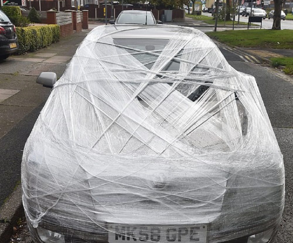 Stranger parked car outside home this is how owner taught him lesson
