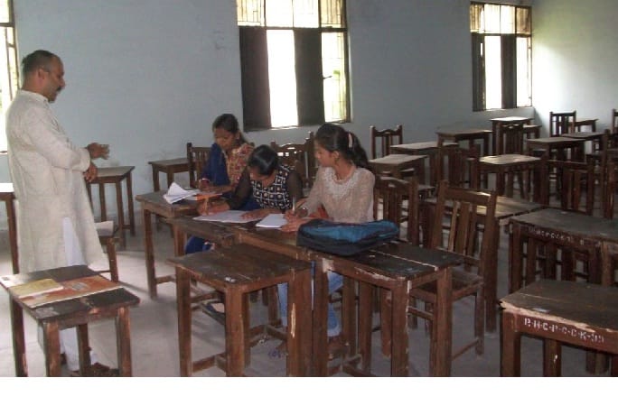 No Sanskrit department, no classroom room found