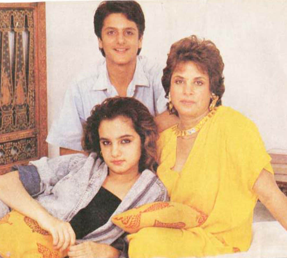 feroz khan controversial life know his personal life on birth anniversery