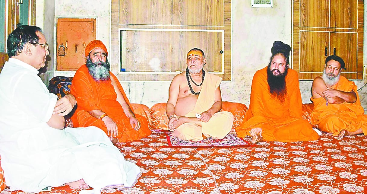cbi investigation demand for missing saint from akhara parishad