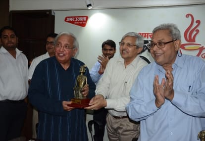 Sudhish Pachauri and Ashok Vajpeyi took a great initiative for the amar ujala baithak