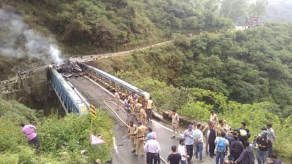 Continuous blast in 80 lpg gas cylinder in nainital