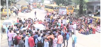 two girls student died in van accident at chamba