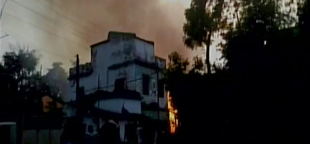 eight dead and twenty five injured after fire breaks out at firecracker factory in jharkhand 