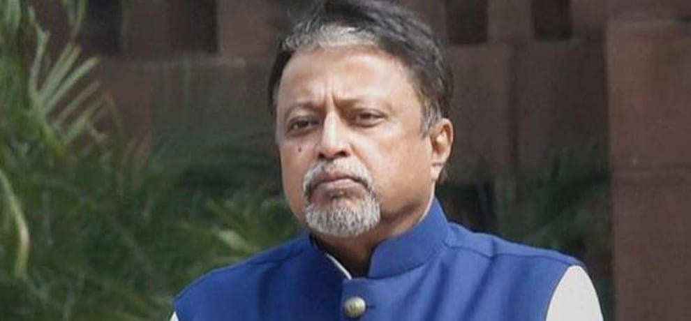 Mukul Roy accused TMC for tapping his phone and reached delhi high court 