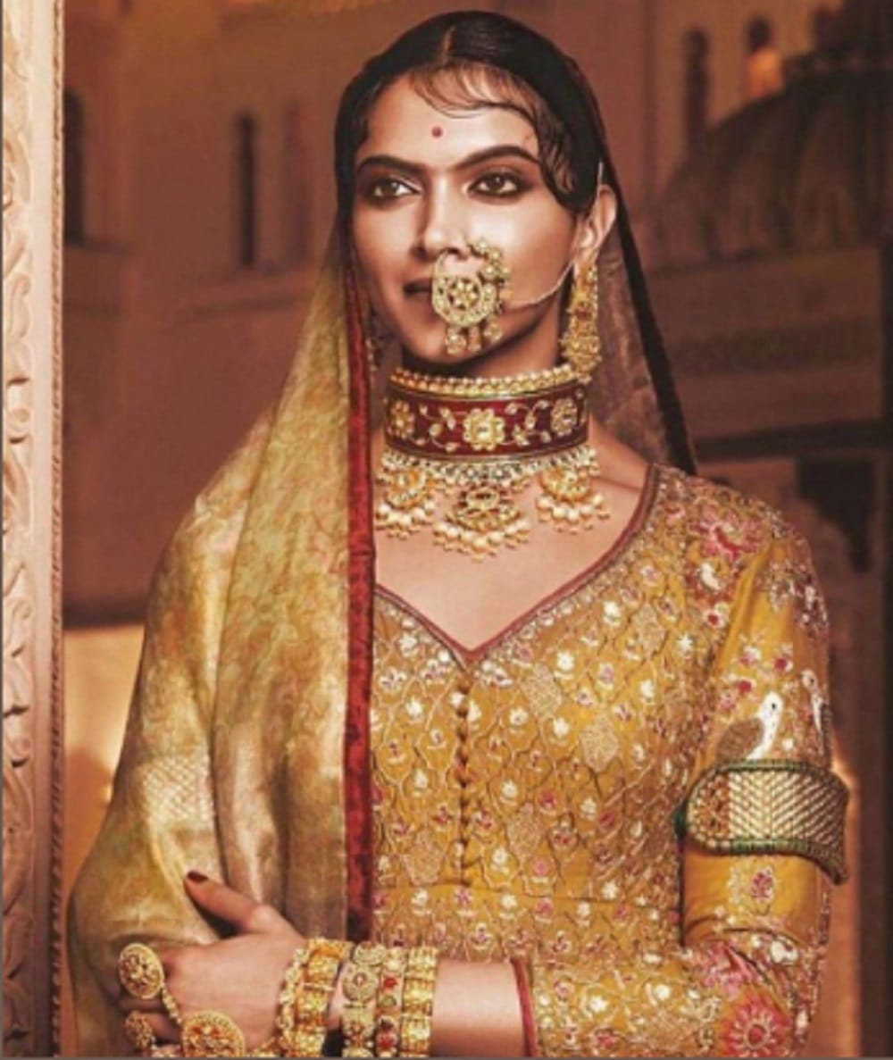 Maharashtra Tourism Minister Jaykumar Rawal demands ban Padmavati 