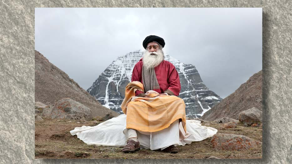 Sadguru Jaggi Vasudev Mysterious feeling in Chamundi hills