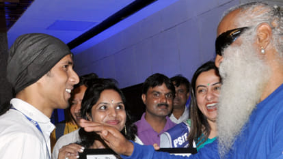 Sadguru Jaggi Vasudev in kanpur