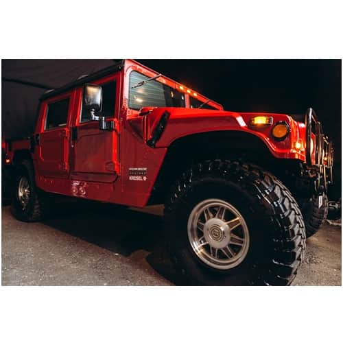 World First Electric Hummer H1 Unveils Specially for Arnold Schwarzenegger 