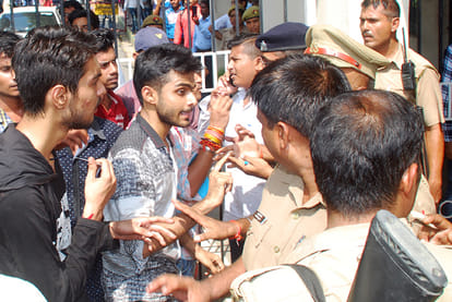 ABVP has made a tremendous blow to the BHU incident