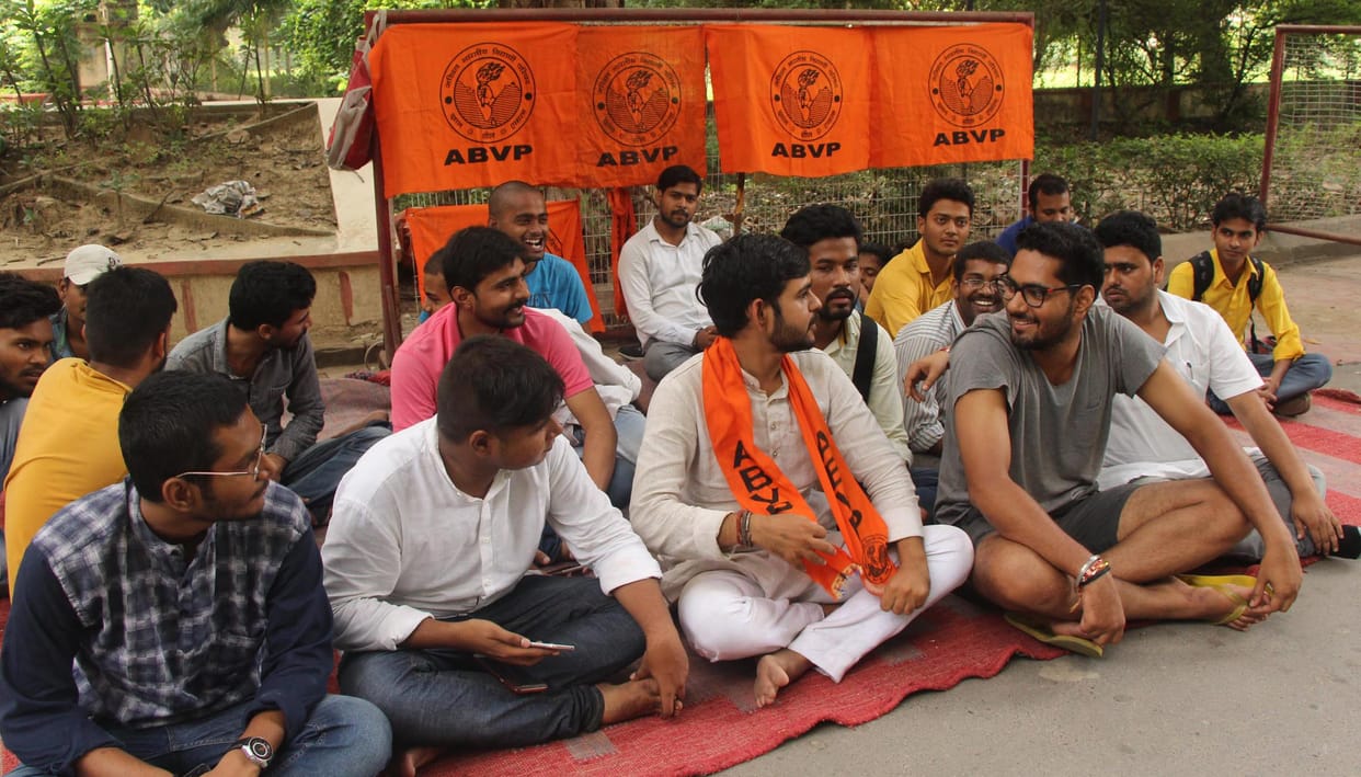 BHU protest ABVP against university administration