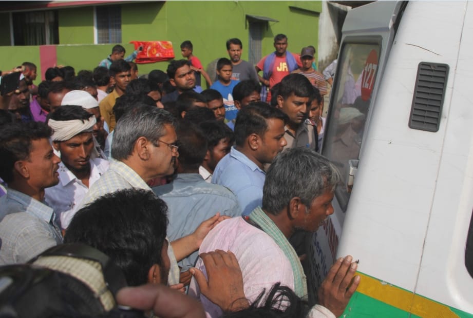 The body of Vijay, who reached the village, the funeral in tight security