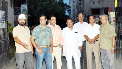 mohalla culture in eldeco Garden Estate kanpur 