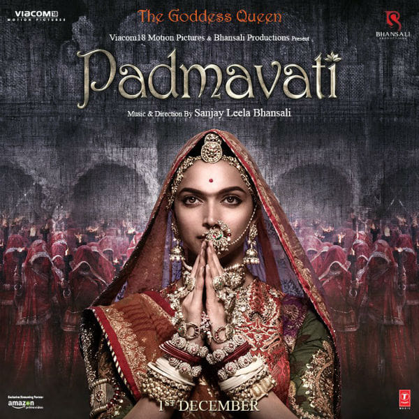 shahid kapoor looking in royal look in poster