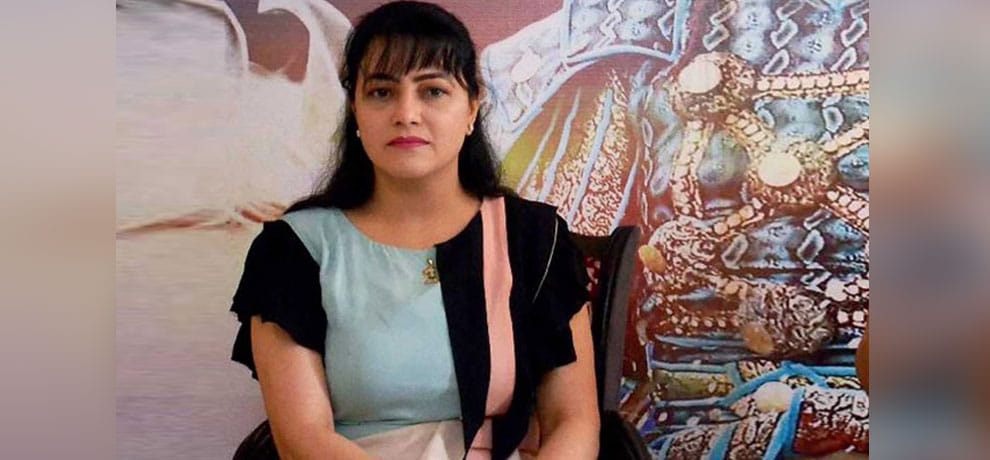 honeypreet insan came in light after one month and replied to allegations on her
