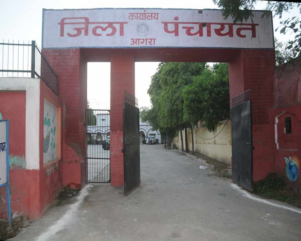 Up Panchayat Chunav 2021: Panchayat Members Nomination Not Sell In Agra