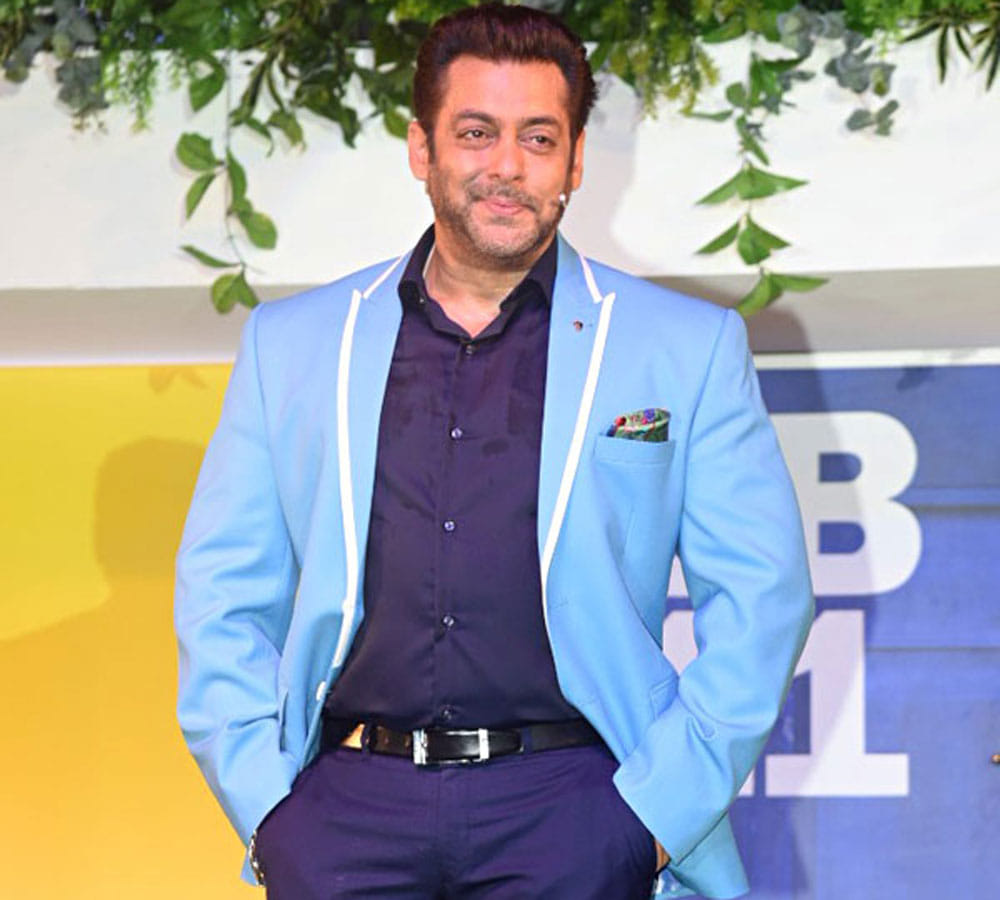 Salman Khan really get Rs 11 crore per episode for hosting bigg boss 11