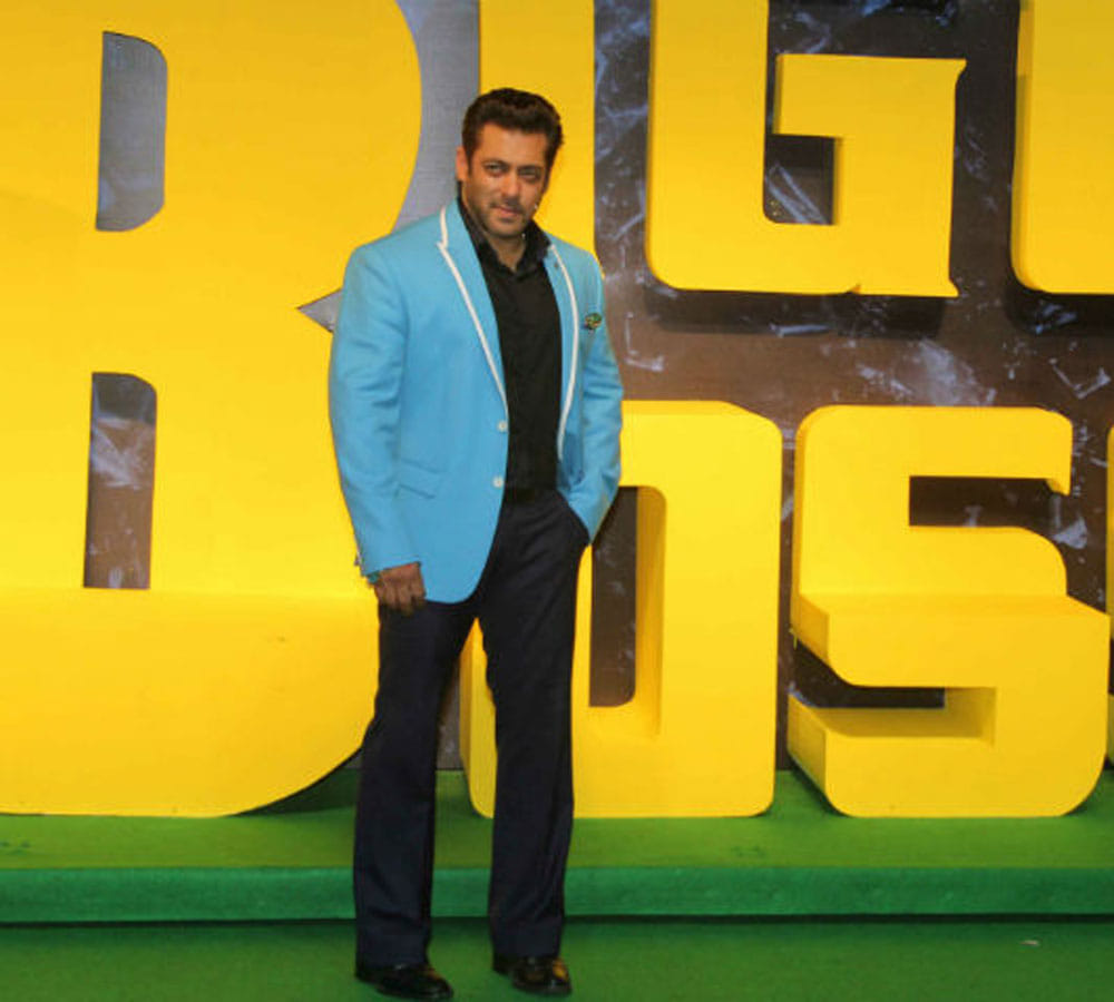 Salman Khan really get Rs 11 crore per episode for hosting bigg boss 11