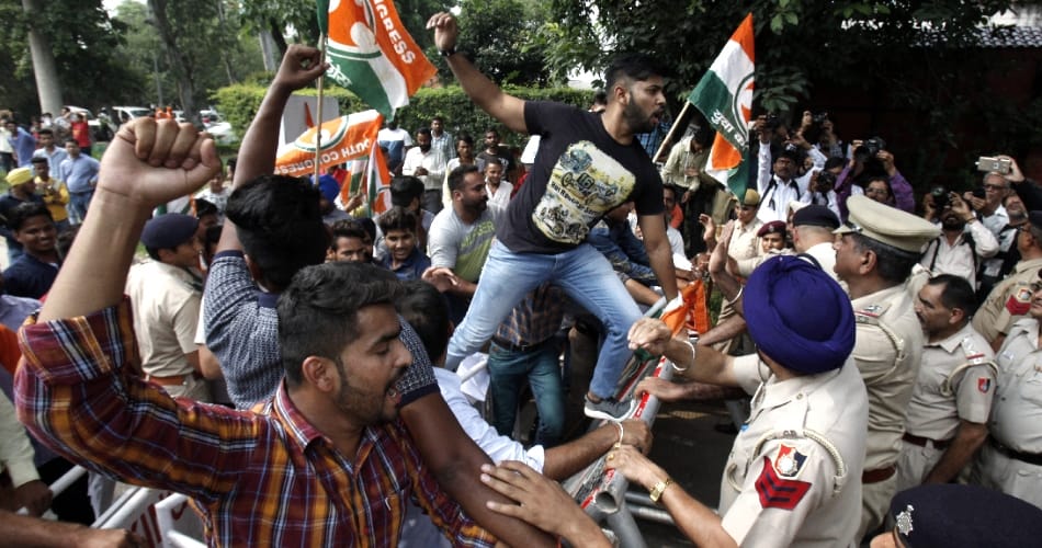 Chandigarh youth congress protest near mp kirron kher house
