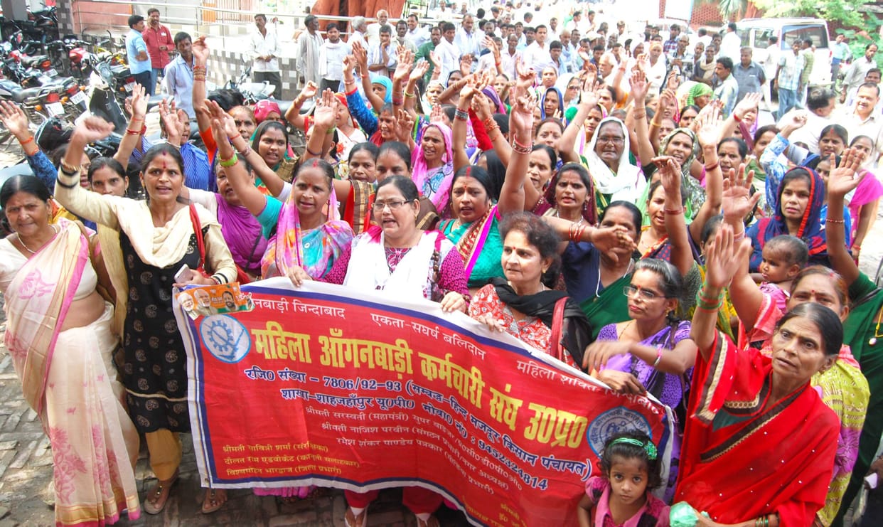 Aaganbadi workers seek increment