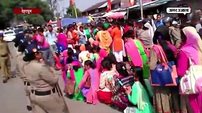 DEHRADUN TEACHERS ARRESTED WHILE MARCHING TOWARDS SECRETARIAT