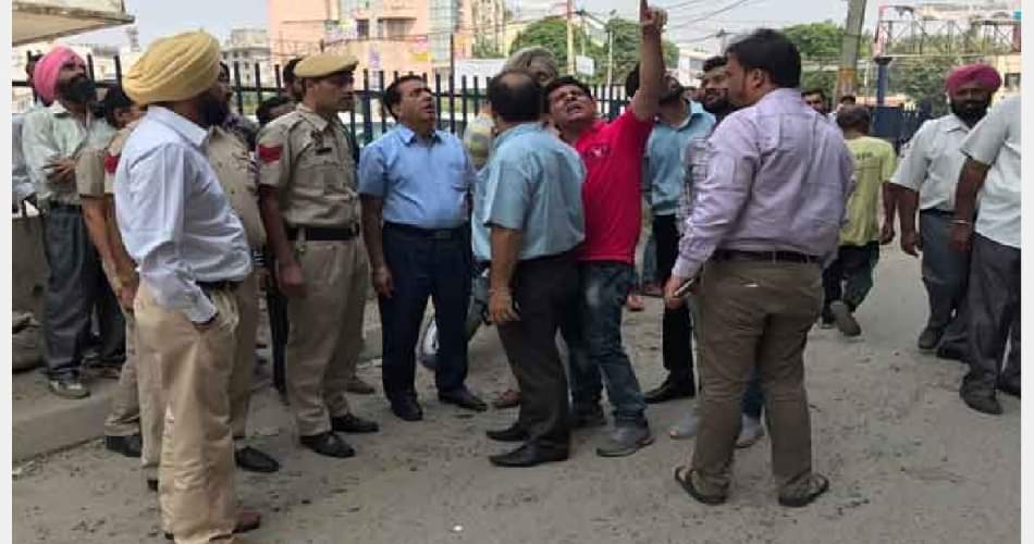 jalandhar girl Jumped from 5th floor, death