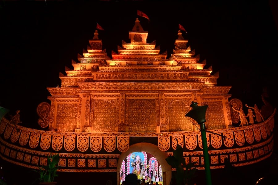 pics of navratra celebration in Lucknow.