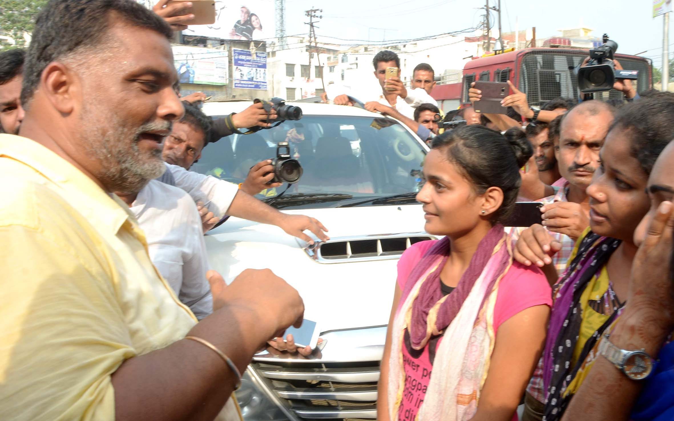  MP pappu yadav reach BHU
