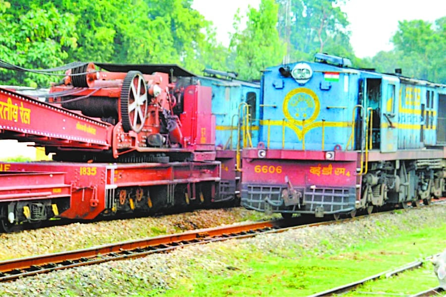 A train engine got down of track in Bahraich.