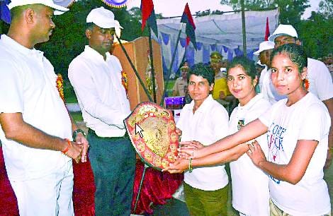 शील्ड पर लखनऊ का कब्जा