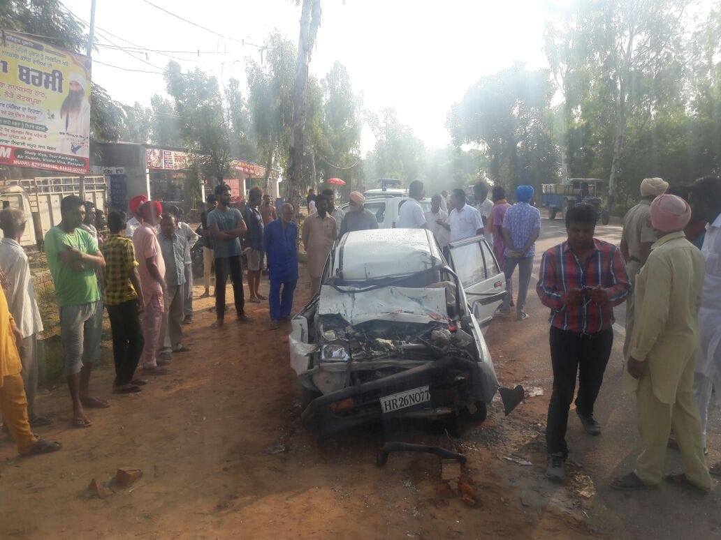 5 people killed in a road accident in Punjab