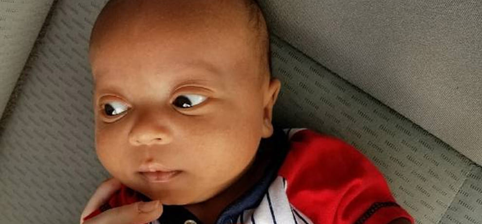Baby girl found in car with cash of thousands of dollars