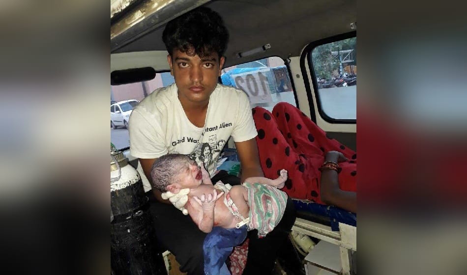 Delivery in ambulance due to shabby roads at delhi
