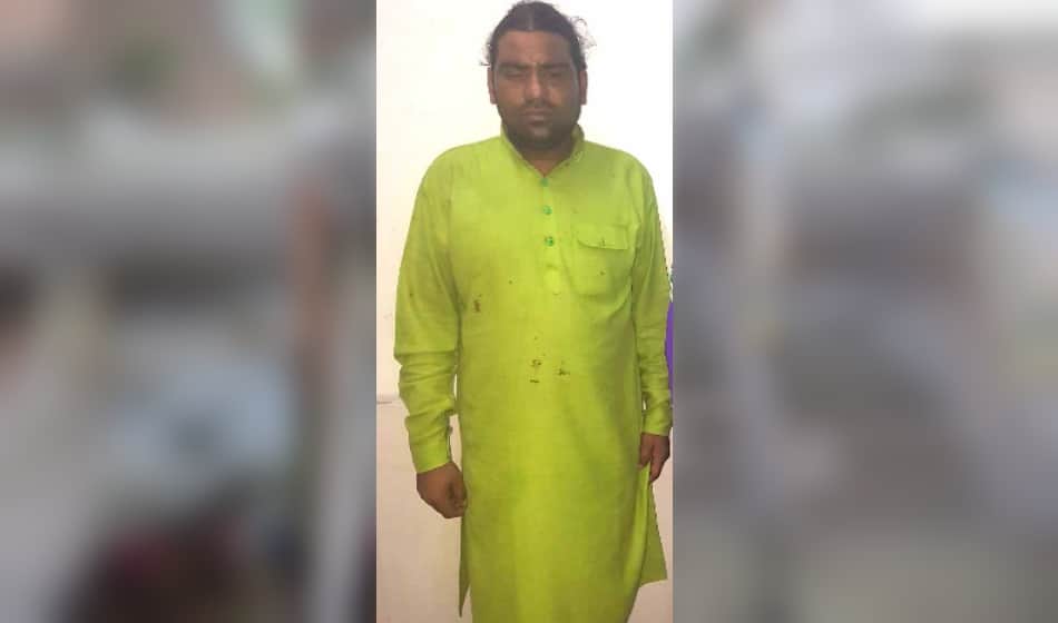 pujari and his wife murdered a man in delhi temple, arrested