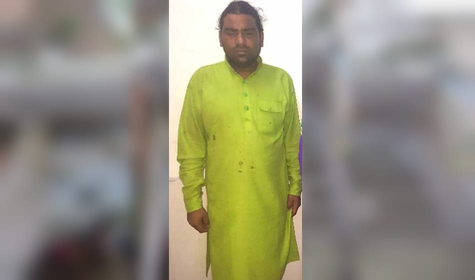 pujari and his wife murdered a man in delhi temple, arrested