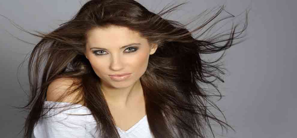 for glossy hairs doing shampoo with black tea