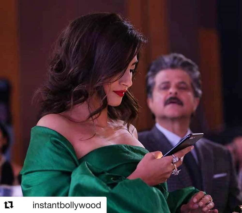 anil kapoor caught snapping daughter kapoor photo get viral over internet