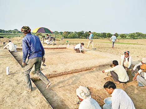 Copper material mixed with stone culture