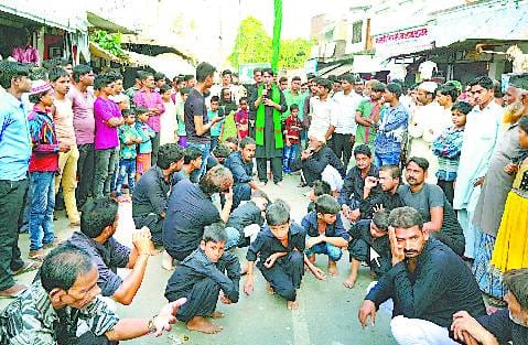 आठवीं आलम का जुलूस निकाला गया