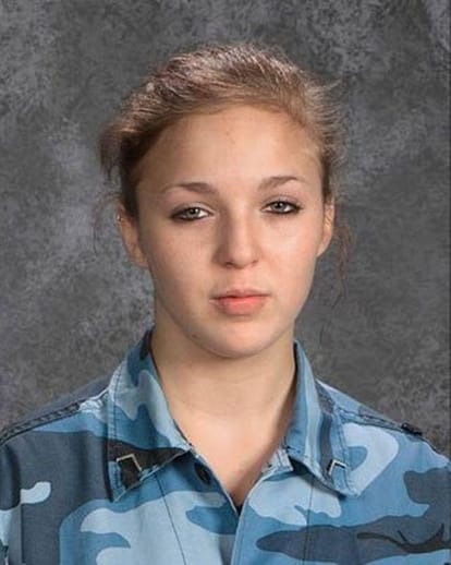 Schoolgirl ran away with her 51-year-old science teacher in  Tennessee