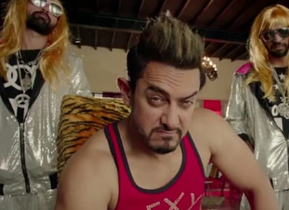 dangal star aamir khan wants his biopic publication takes place after his death