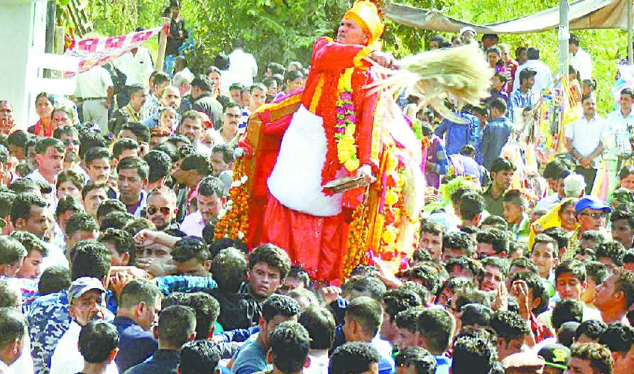 The crowd gathered in the Chupkkhya Mela