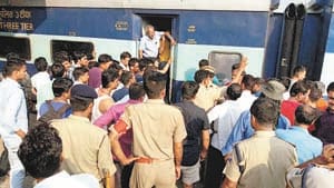 jaisalmer express remains 13 hour late