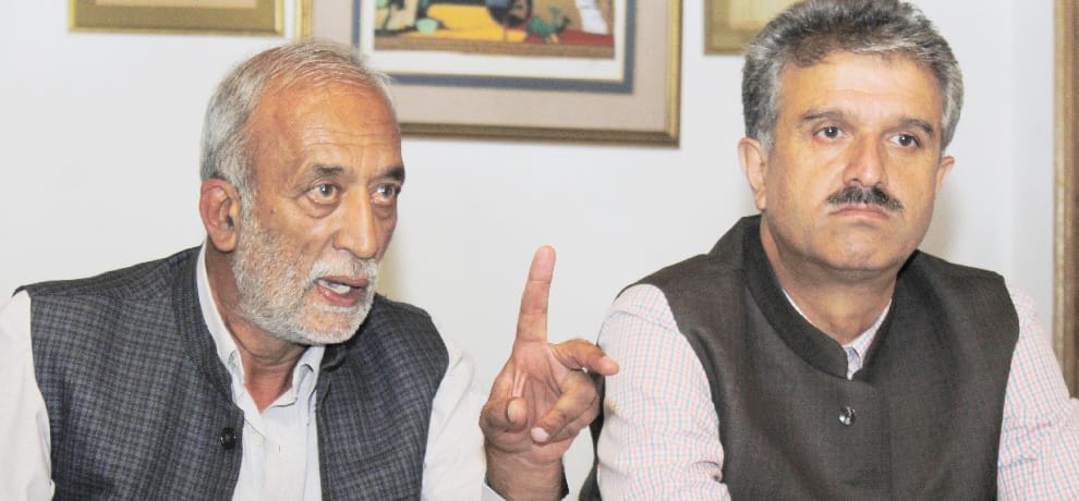 rakesh singha targets on union govt