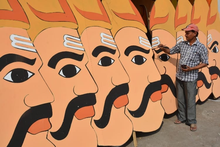  one hundred twenty feet ravana to be burn in aishbagh lucknow