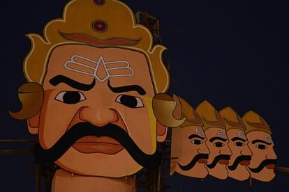 तुष्टीकरण खत्म करने का संदेश देगा रावण, लखनऊ में होगा 121 फीट के पुतले का दहन, तस्वीरें - Ravan Dahan In Lucknow. - Amar Ujala Hindi News Live तुष्टीकरण खत्म करने का संदेश देगा रावण, लखनऊ में होगा 121 फीट के पुतले का दहन, तस्वीरें - Ravan Dahan In Lucknow. - Amar Ujala Hindi News Live