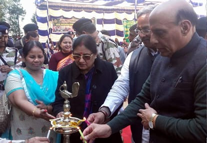 rajnath singh celebrate dussehra in india china border