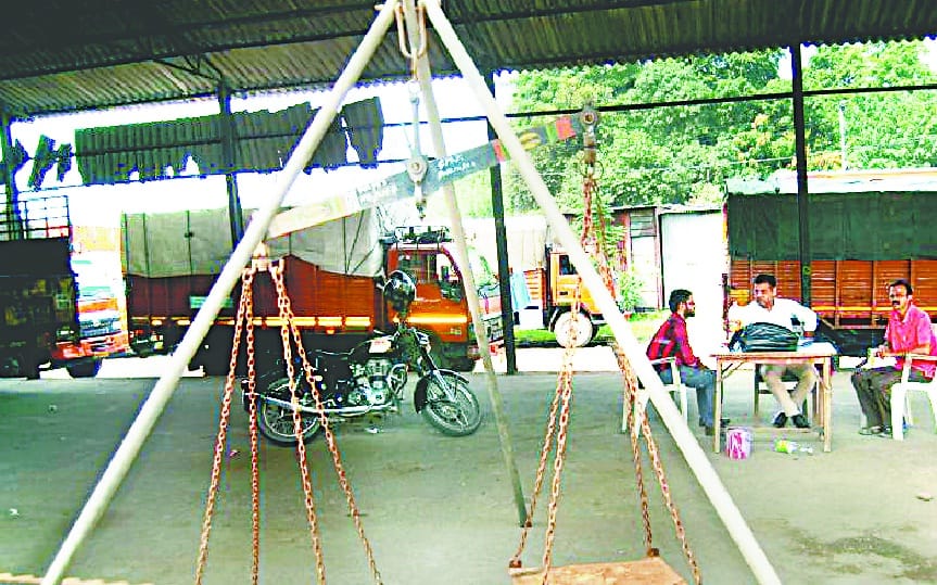 शुरू नहीं हो पाई खरीद, कैसे होगा लक्ष्य पूरा